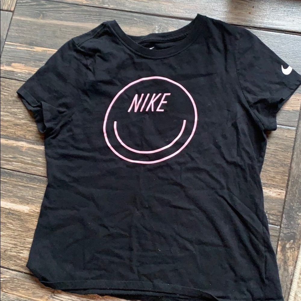Girls Nike Tee Shirt